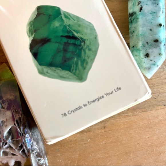 New! Crystals To Energize Your Life 78 Card Deck With Crystal Descriptors 🔮 - Picture 2 of 6